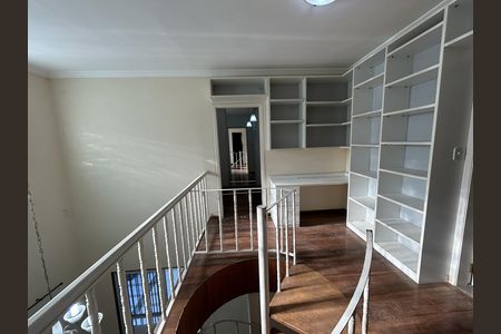 Casa para alugar com 160m², 3 quartos e 3 vagasHall dos quartos