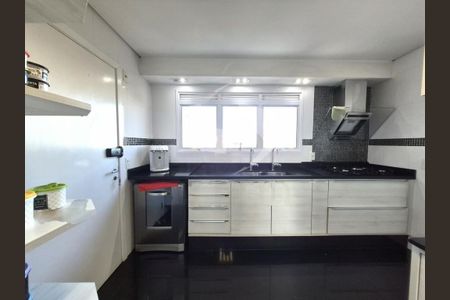 Apartamento à venda com 223m², 3 quartos e 4 vagas
