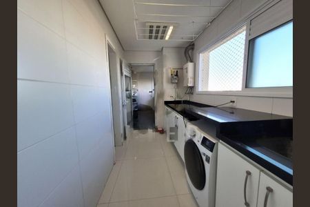 Apartamento à venda com 223m², 3 quartos e 4 vagas