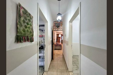 Casa à venda com 238m², 3 quartos e 3 vagas
