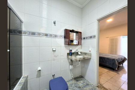 Casa à venda com 238m², 3 quartos e 3 vagas