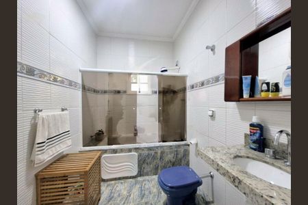 Casa à venda com 238m², 3 quartos e 3 vagas