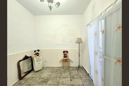 Casa à venda com 238m², 3 quartos e 3 vagas