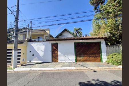 Casa à venda com 238m², 3 quartos e 3 vagas