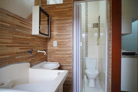 Área de serviço  de apartamento para alugar com 1 quarto, 24m² em Bela Vista, Porto Alegre