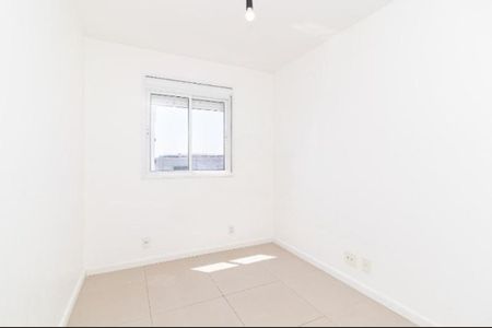 Quarto 2 de apartamento para alugar com 2 quartos, 55m² em Passo d’Areia, Porto Alegre