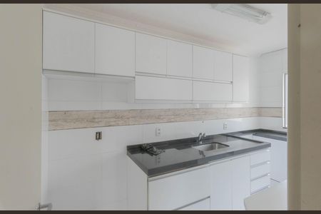 Cozinha de apartamento para alugar com 3 quartos, 86m² em Jardim Miranda, Campinas