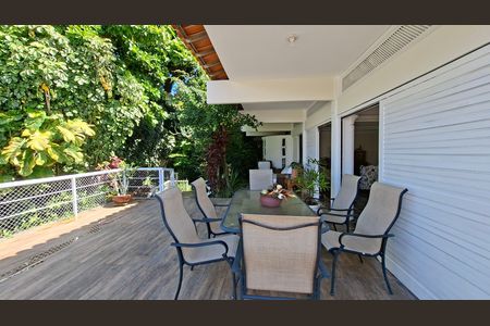 Varanda  de casa para alugar com 4 quartos, 450m² em Horto Florestal, Salvador