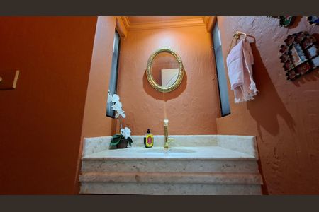 Casa para alugar com 450m², 4 quartos e 4 vagas Casa para alugar com 450m², 4 quartos e 4 vagasLavabo