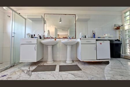 Suíte 3 de casa para alugar com 4 quartos, 450m² em Horto Florestal, Salvador