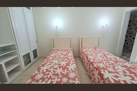 Casa para alugar com 450m², 4 quartos e 4 vagas Casa para alugar com 450m², 4 quartos e 4 vagasQuarto 2