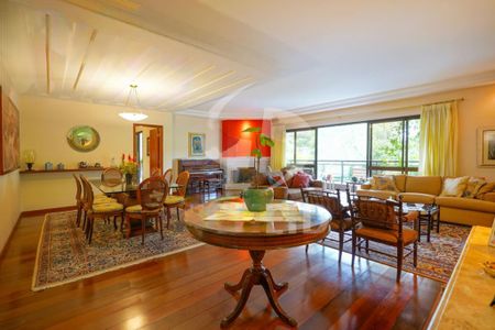 Apartamento à venda com 4 quartos, 275m² em Vila Morumbi, São Paulo