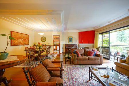 Apartamento à venda com 275m², 4 quartos e 4 vagas
