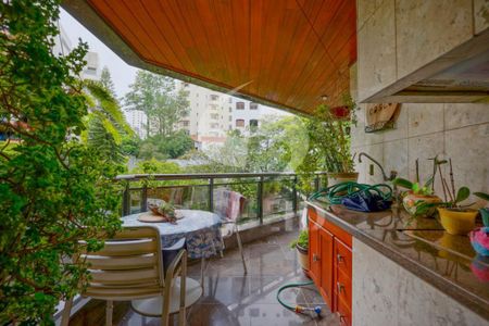 Apartamento à venda com 275m², 4 quartos e 4 vagas