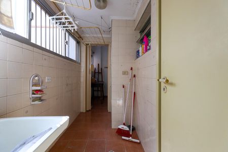 Apartamento à venda com 70m², 2 quartos e 1 vaga Apartamento à venda com 70m², 2 quartos e 1 vagaÁrea de Serviço