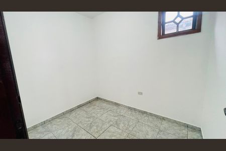 Casa para alugar com 315m², 4 quartos e 1 vaga Casa para alugar com 315m², 4 quartos e 1 vagaQuarto 3