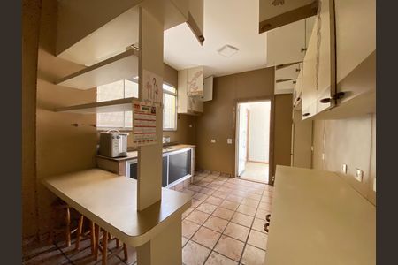 Casa para alugar com 6 quartos, 100m² em Méier, Rio de Janeiro