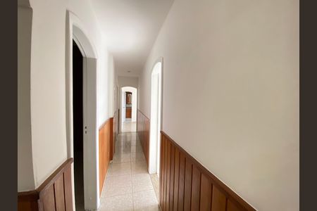 Casa para alugar com 100m², 6 quartos e 3 vagas