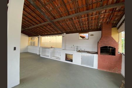 Casa para alugar com 100m², 6 quartos e 3 vagas