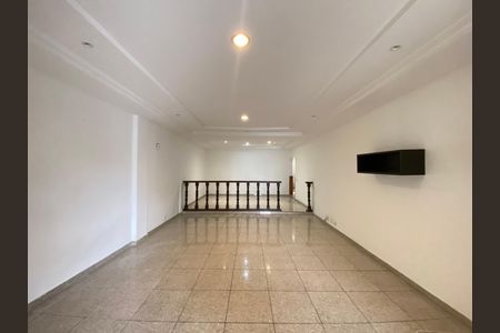 Casa para alugar com 6 quartos, 100m² em Méier, Rio de Janeiro