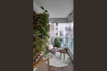 Apartamento à venda com 2 quartos, 76m² em Santo Amaro, São Paulo