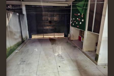 Casa à venda com 2 quartos, 180m² em Jardim Bonito, São Paulo