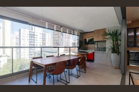 Apartamento à venda com 3 quartos, 140m² em Lapa, São Paulo