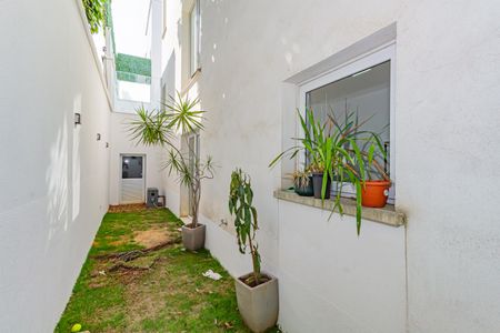 Casa de condomínio à venda com 332m², 5 quartos e 6 vagas Casa de condomínio à venda com 332m², 5 quartos e 6 vagasJardim