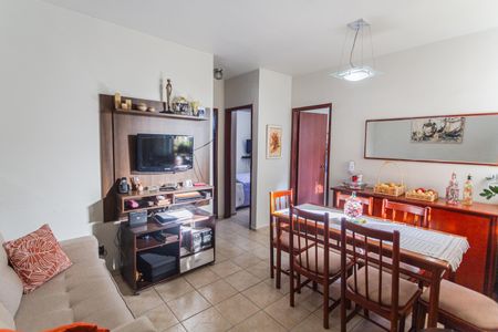 Apartamento à venda com 2 quartos, 53m² em Horto, Belo Horizonte