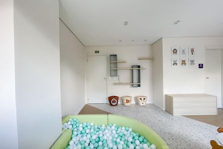 Apartamento à venda com 43m², 2 quartos e 1 vaga Apartamento à venda com 43m², 2 quartos e 1 vagaBrinquedoteca
