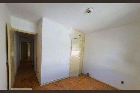 Casa à venda com 3 quartos, 121m² em Campo Belo, São Paulo