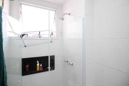 Banheiro 2 de apartamento à venda com 2 quartos, 72m² em Vila Yara, Osasco