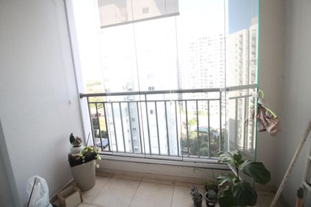 Apartamento à venda com 72m², 2 quartos e 2 vagasSala