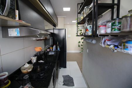 Apartamento à venda com 72m², 2 quartos e 2 vagasCozinha e Área de Serviço