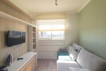 Sala de apartamento para alugar com 1 quarto, 34m² em Novo Mundo, Curitiba