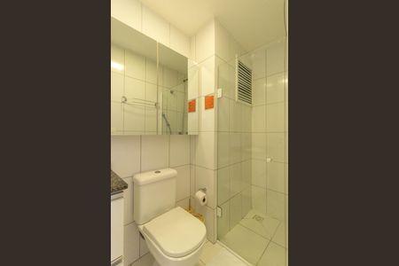 Apartamento à venda com 34m², 1 quarto e 1 vaga Apartamento à venda com 34m², 1 quarto e 1 vagaBanheiro da Suite
