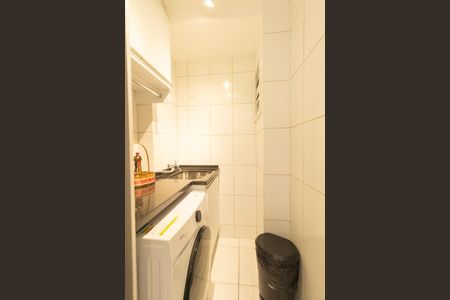 Apartamento à venda com 34m², 1 quarto e 1 vaga Apartamento à venda com 34m², 1 quarto e 1 vagaCozinha e Área de Serviço