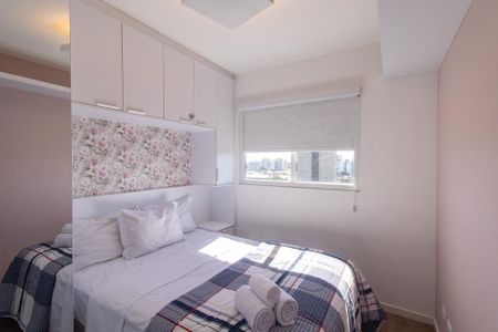 Quarto Suite de apartamento para alugar com 1 quarto, 34m² em Novo Mundo, Curitiba