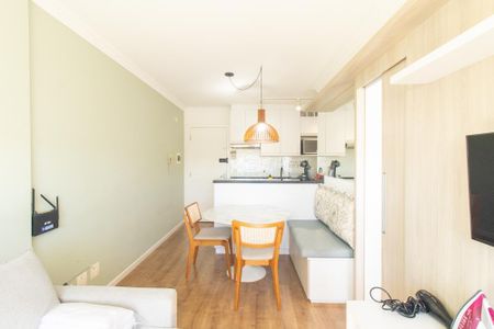 Apartamento à venda com 34m², 1 quarto e 1 vaga Apartamento à venda com 34m², 1 quarto e 1 vagaSala