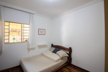 Casa à venda com 95m², 2 quartos e 1 vagaSuíte 2
