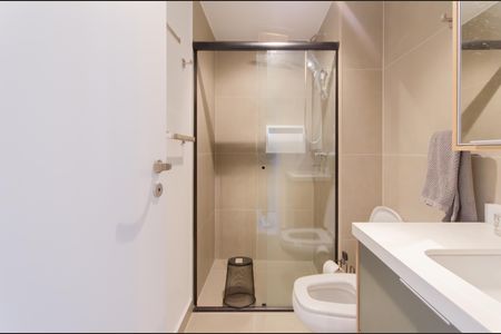 Banheiro de kitnet/studio à venda com 1 quarto, 27m² em Vila Mariana, São Paulo