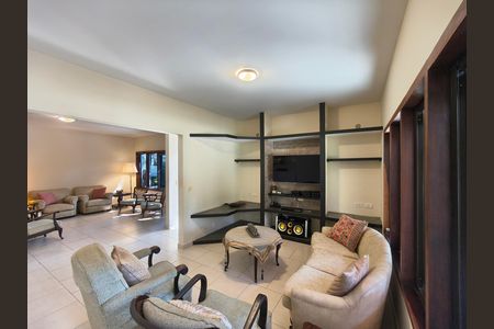 Casa de condomínio à venda com 315m², 6 quartos e 5 vagas