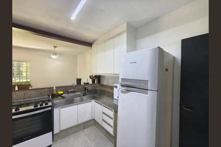 Casa de condomínio à venda com 315m², 6 quartos e 5 vagas