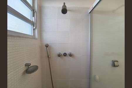 Casa de condomínio à venda com 315m², 6 quartos e 5 vagas