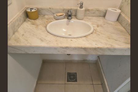 Casa de condomínio à venda com 315m², 6 quartos e 5 vagas