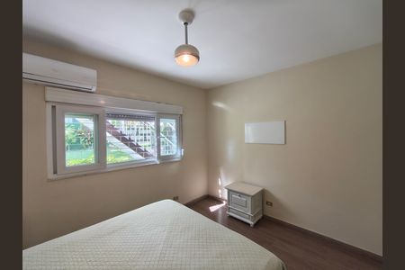 Casa de condomínio à venda com 315m², 6 quartos e 5 vagas