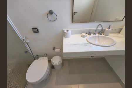 Casa de condomínio à venda com 315m², 6 quartos e 5 vagas