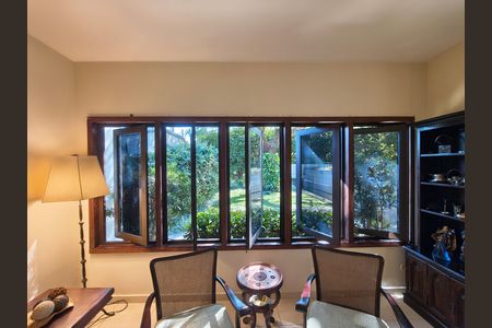 Casa de condomínio à venda com 315m², 6 quartos e 5 vagas