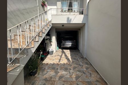 Casa para alugar com 200m², 2 quartos e 2 vagas Casa para alugar com 200m², 2 quartos e 2 vagasGaragem