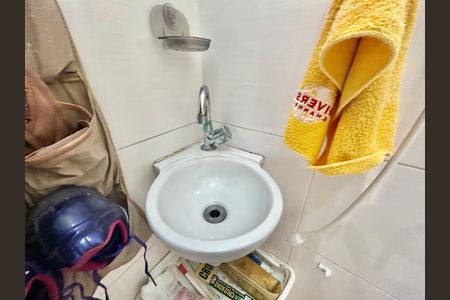 Casa para alugar com 200m², 2 quartos e 2 vagas Casa para alugar com 200m², 2 quartos e 2 vagasBanheiro de serviço